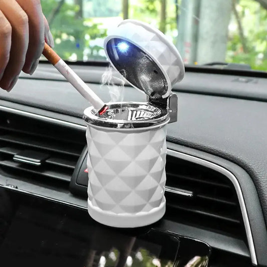 Cenicero para Coche de Corte de Diamante con Luces LED y Resistencia a Alta Temperatura
