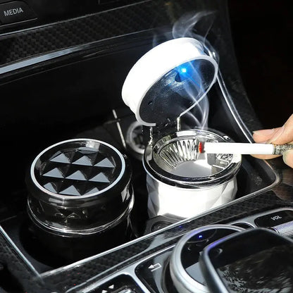 Cenicero para Coche de Corte de Diamante con Luces LED y Resistencia a Alta Temperatura